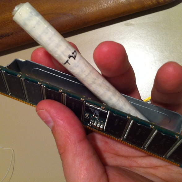 Learn Hebrew Prayers Mezuzah Blessing